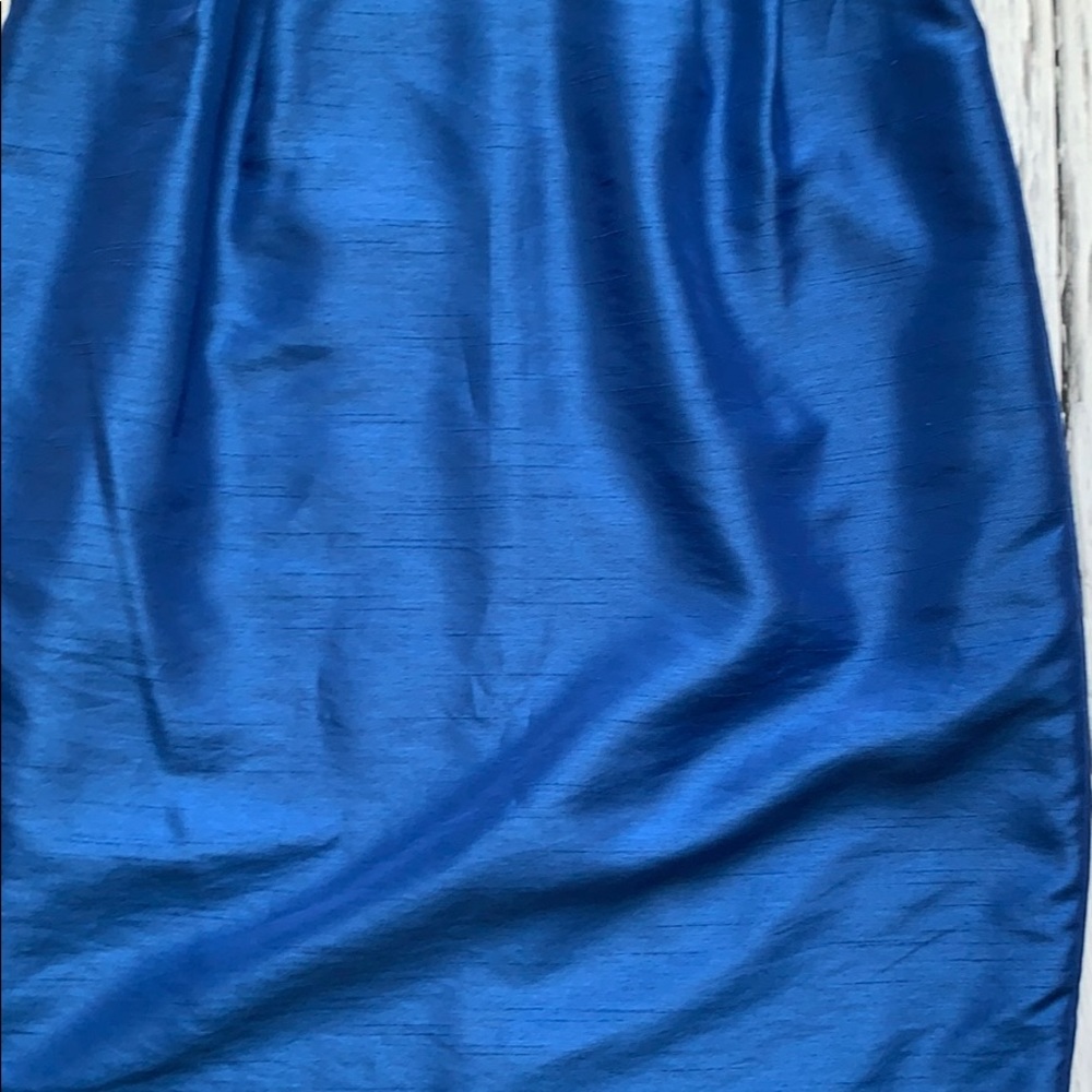 Blue Dress - Picture 3 of 5